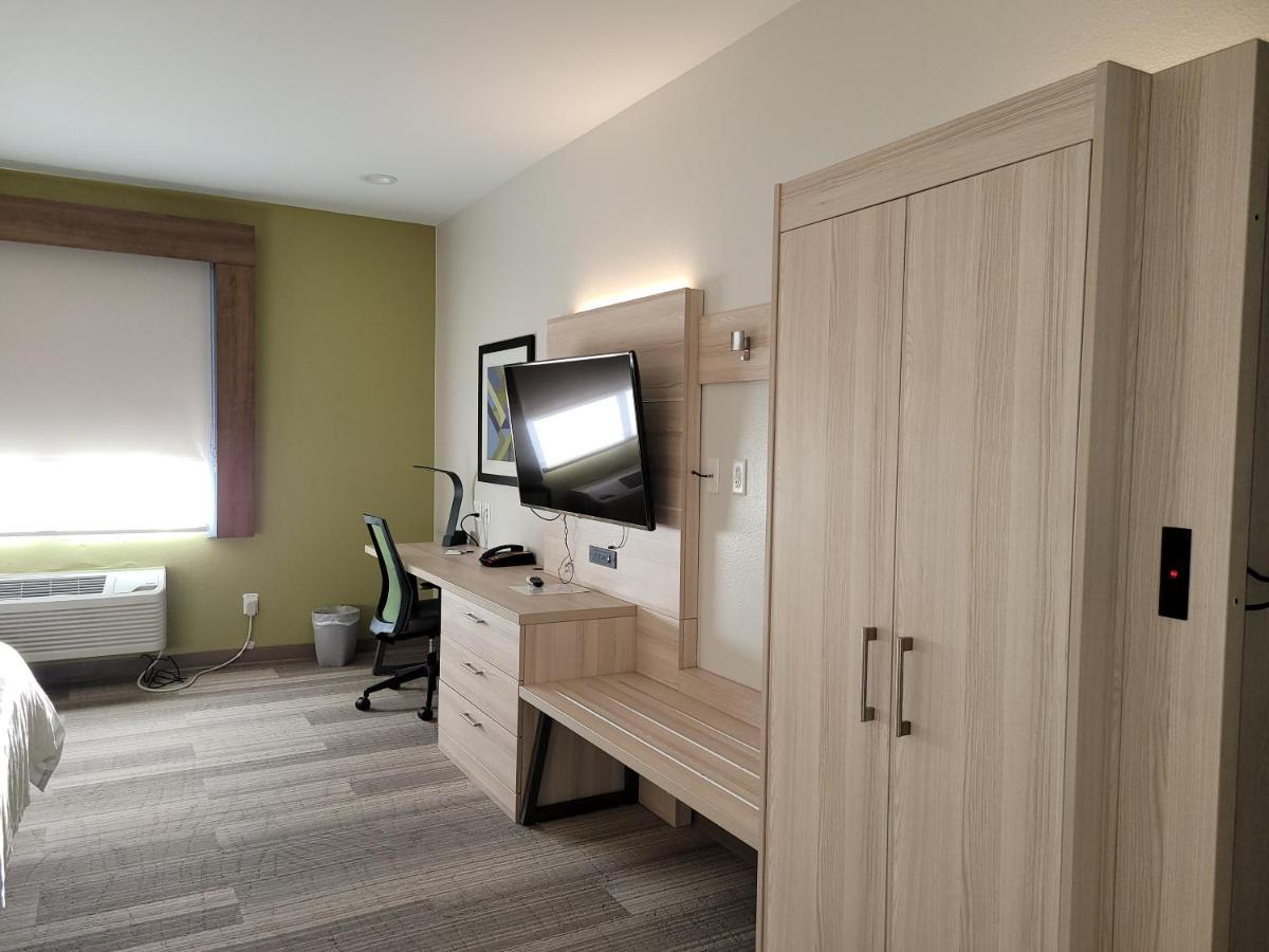 Holiday Inn Express Hotel & Suites Vidor South, An Ihg Hotel Bagian luar foto