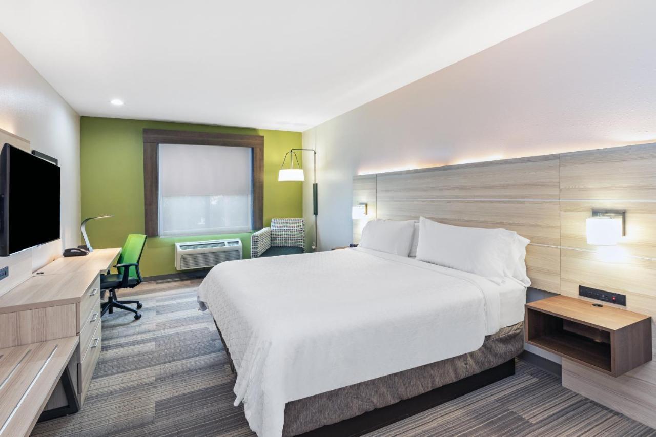 Holiday Inn Express Hotel & Suites Vidor South, An Ihg Hotel Bagian luar foto