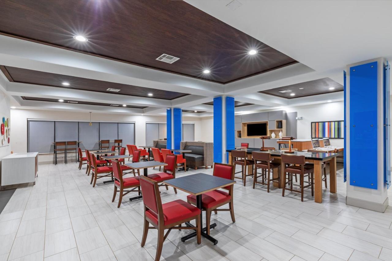Holiday Inn Express Hotel & Suites Vidor South, An Ihg Hotel Bagian luar foto